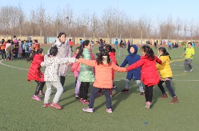 生命因运动而精彩——新英才小学部大课间体育活动
