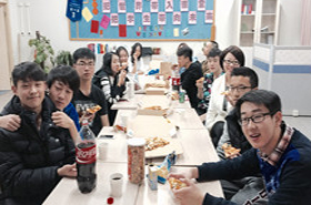 英才校园重相聚 团团圆圆闹元宵