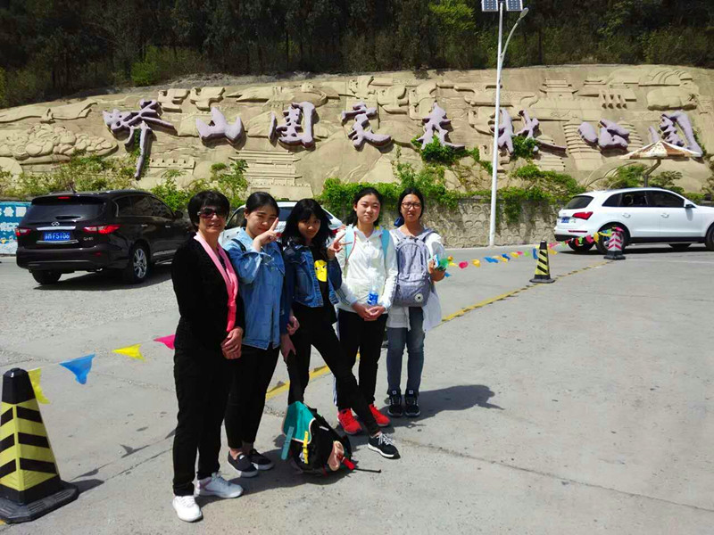 欢乐蟒山行
