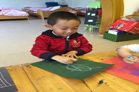 漂亮的砂纸画