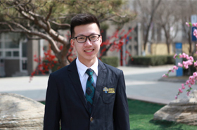 名校奖学金为什么青睐他？