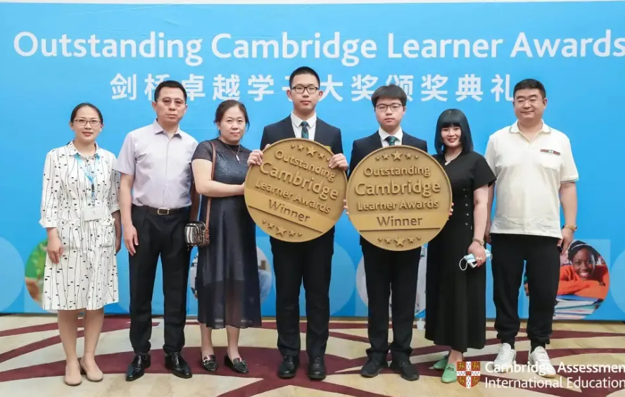 走进新英才剑桥国际中心(CIC)，有一群闪闪发光的老师…