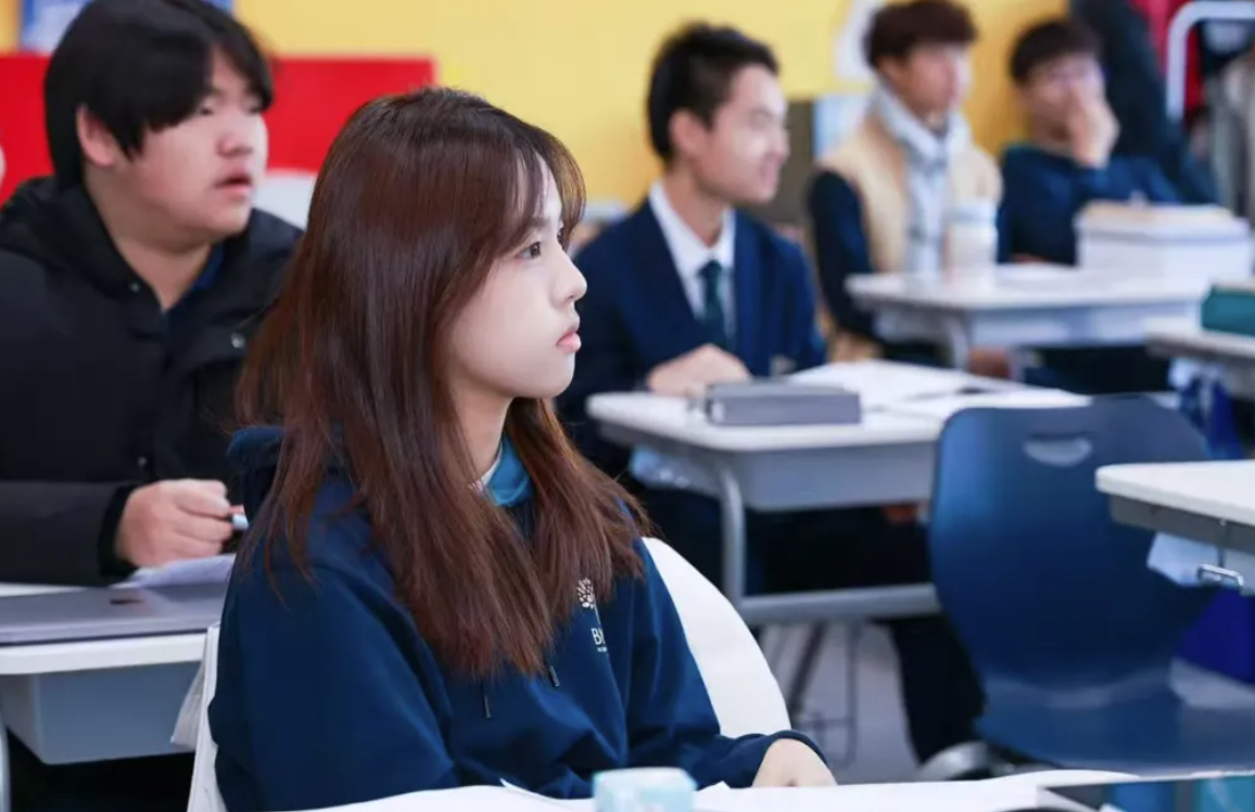郭丽敏：乘风破浪的帆船女孩，靠“多面手”走进UCD 